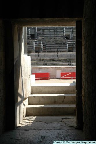 Nimes022Peyronnier.jpg